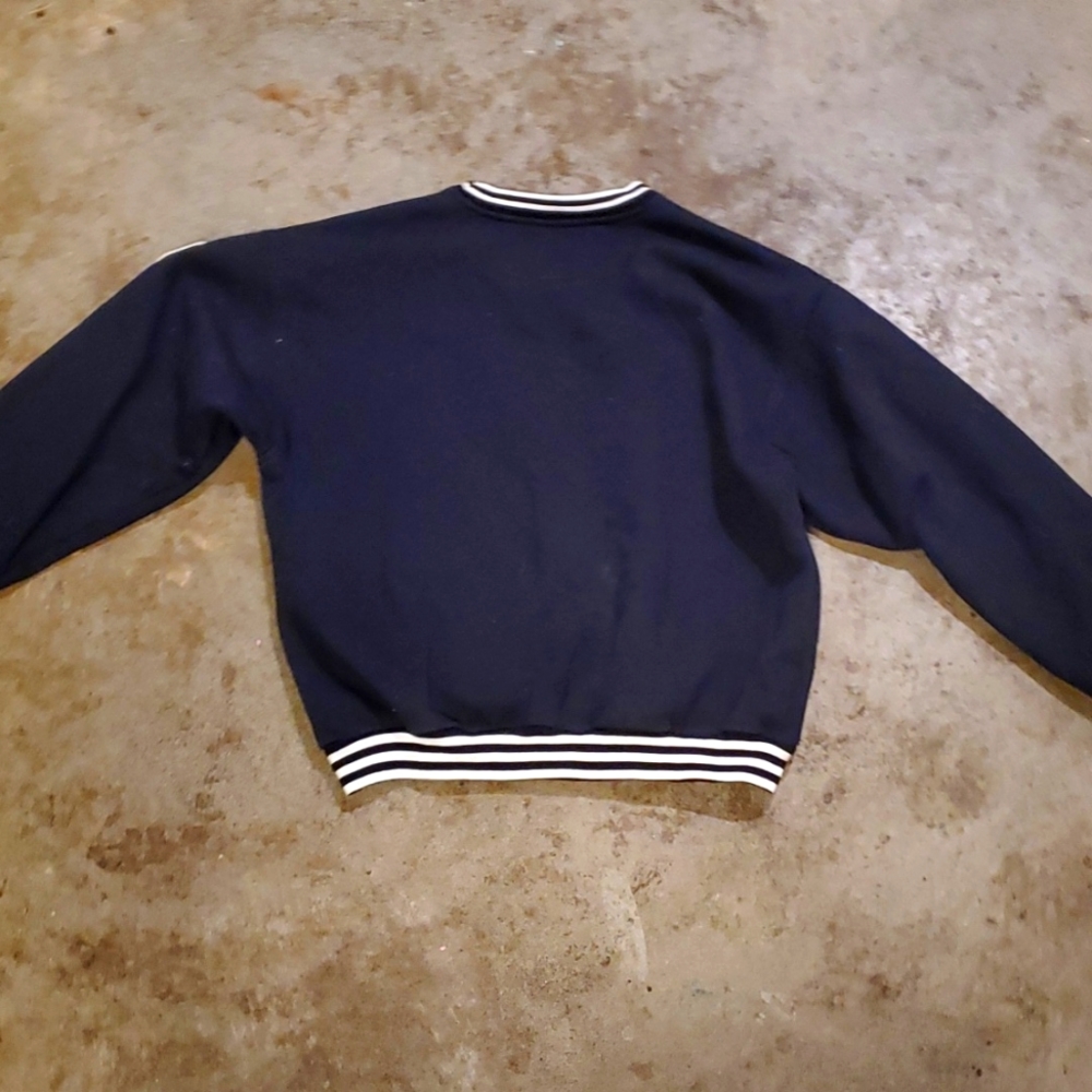 Sweater - Picture 3 of 3